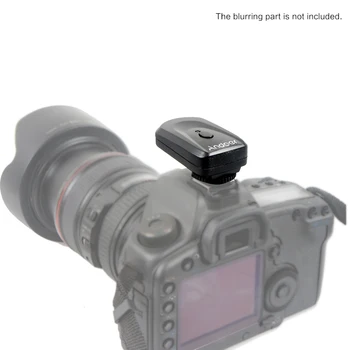 Andoer PT-04GY 4 Канала Безжично Дистанционно Стартиране на Speedlite, 1 Предавател и 2 Приемника за Canon, Nikon, Pentax Olympus