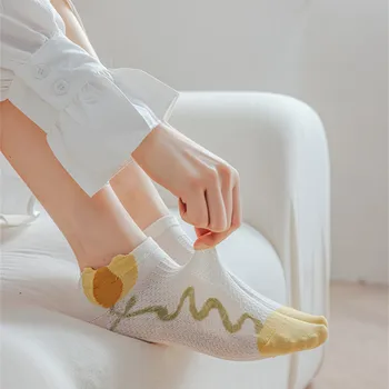 Красиви дантелени чорапи с рюшами за момичета, летни тънки прозрачни копринени чорапи с кристали, дамски чорапи в стил харадзюку с цветна бродерия в ретро стил