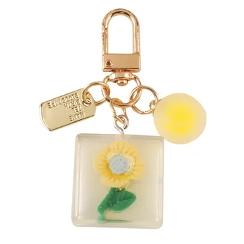 Сладък ключодържател със слънчеви цвете, окачване, Аксесоари за конфетных топки от прясна смола, творческа обстановка за двойка чанти